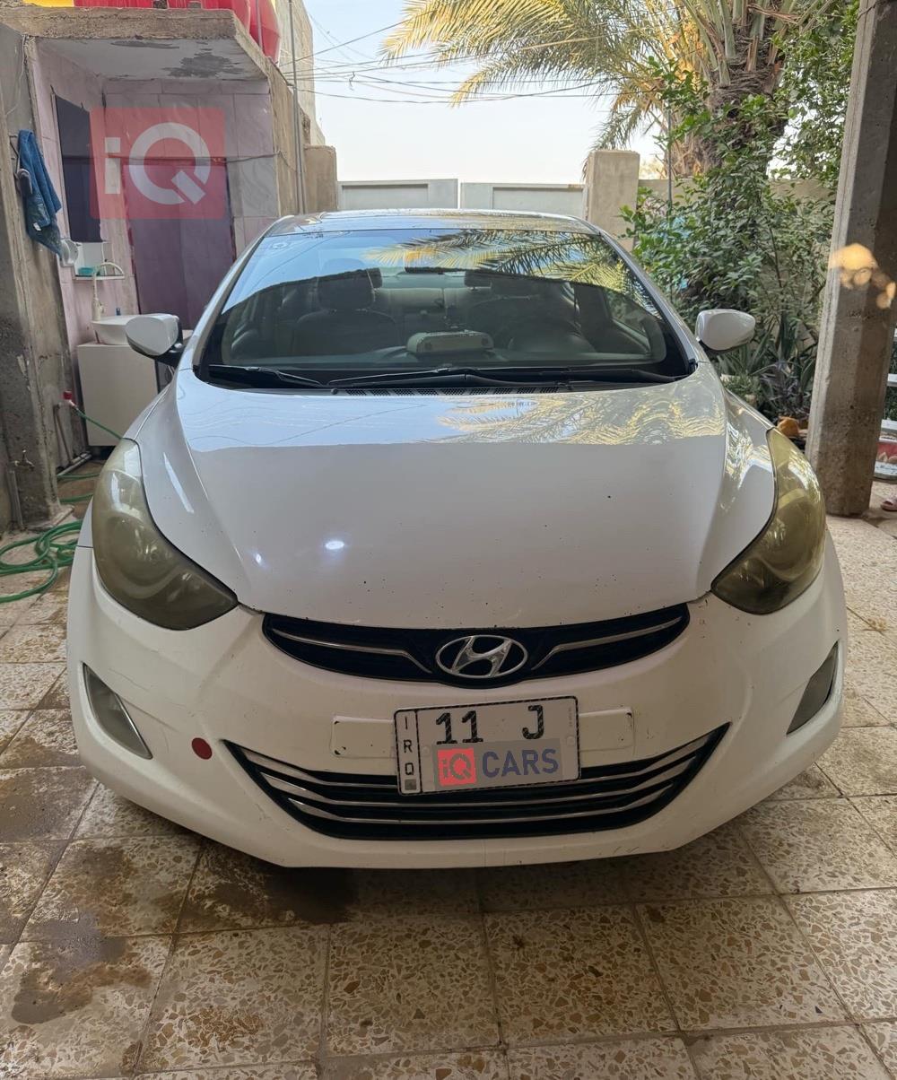 هیوندای ئەلەنترا
